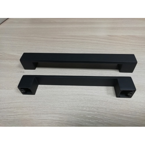 Ручка мебельная 0207/160 черный